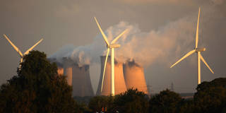 steer6_Christopher FurlongGetty Images_wind power coal power