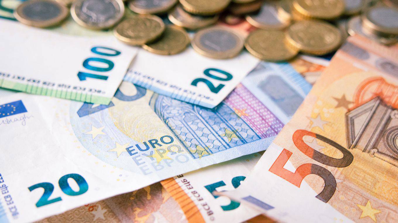 sinn97_Boyana Boycheva EyeEm_euro money