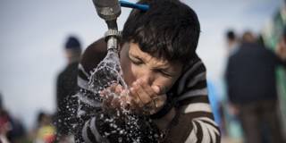 rudd13_Michele AmorusoPacific PressLightRocket via Getty Images_drinking water