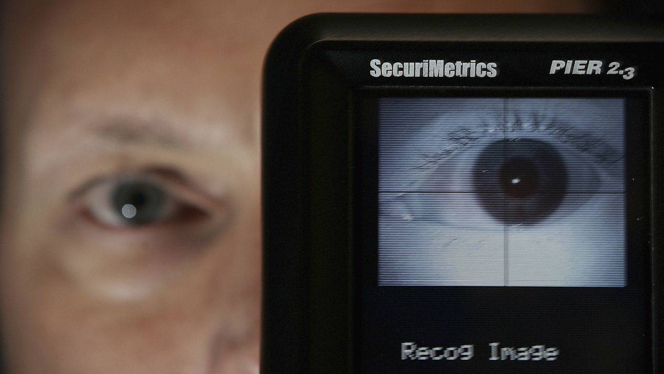 sepulveda2_Peter MacdiarmidGetty Images_eye scanner