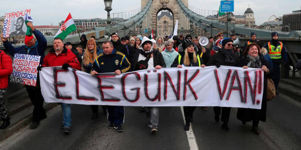 hungary slave law protest