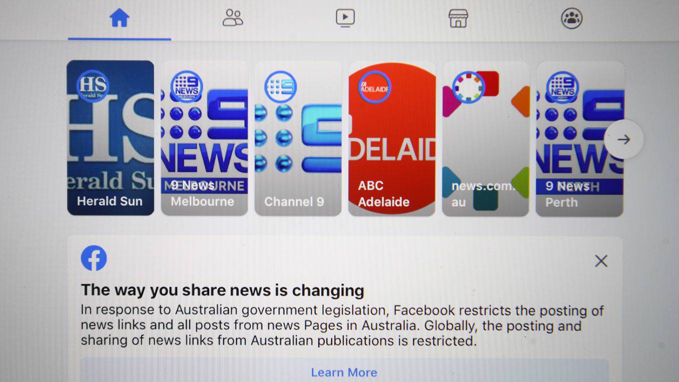 towen2_Robert CianfloneGetty Images_facebook australia