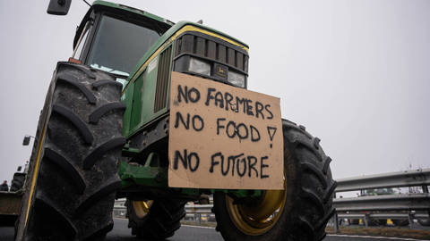 hannen1_NurPhotoGettyImages_catalan_farmers_protest
