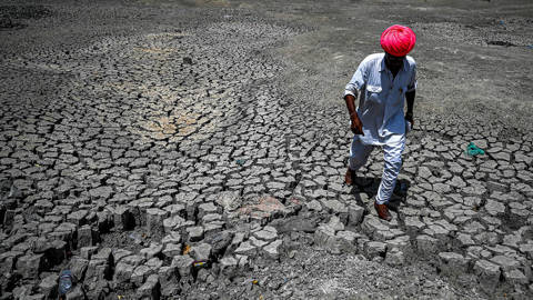 ebi1_PRAKASH SINGHAFP via Getty Images_heatwave in india