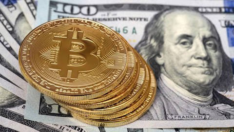 norrlof11_SOPA ImagesGettyImages_bitcoin_us_dollar