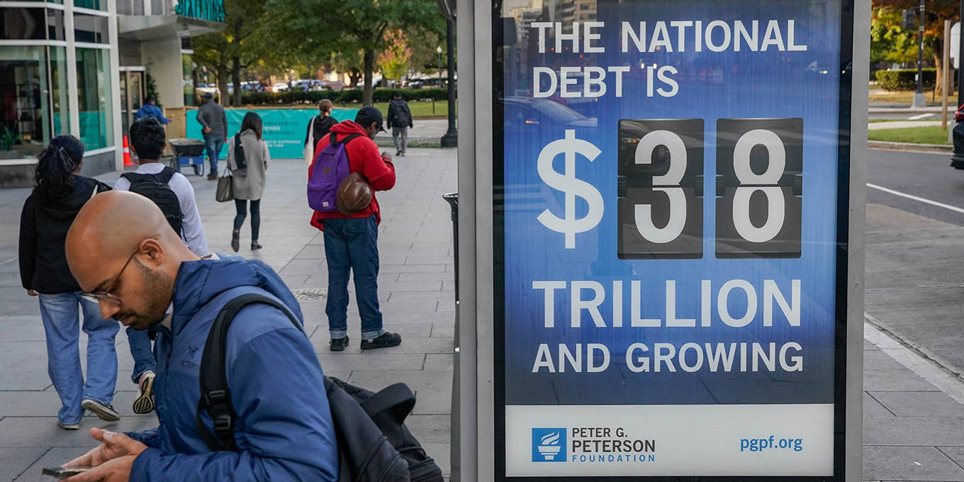 Trump’s Unaffordable Midterm Stimulus