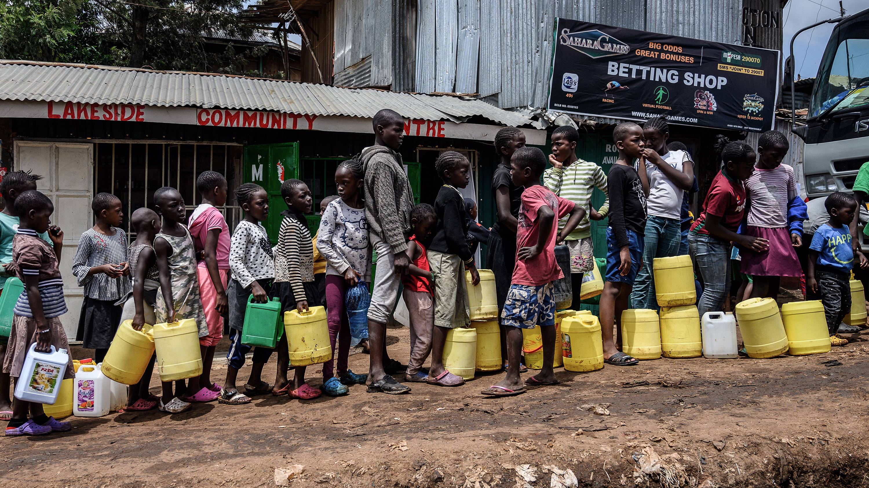 aahmed1_GORDWIN ODHIAMBOAFP via Getty Images_africacoronaviruswaterkenya