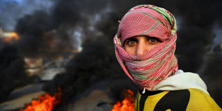 mahroum18_HAIDAR HAMDANIAFP via Getty Images_iraqprotestfire