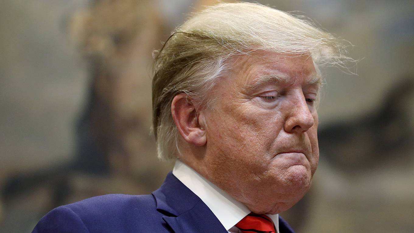 drew48_Win McNameeGetty Images_trumplookingdownsad