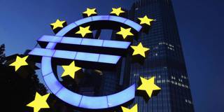 soros116_Ralph OrlowskiGetty Images_euro ecb bonds