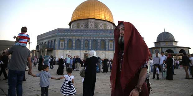 muasher7_Ahmad-Gharabli_AFP_Getty-Images_eid-jerusalem