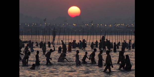 People swimming in Ganges