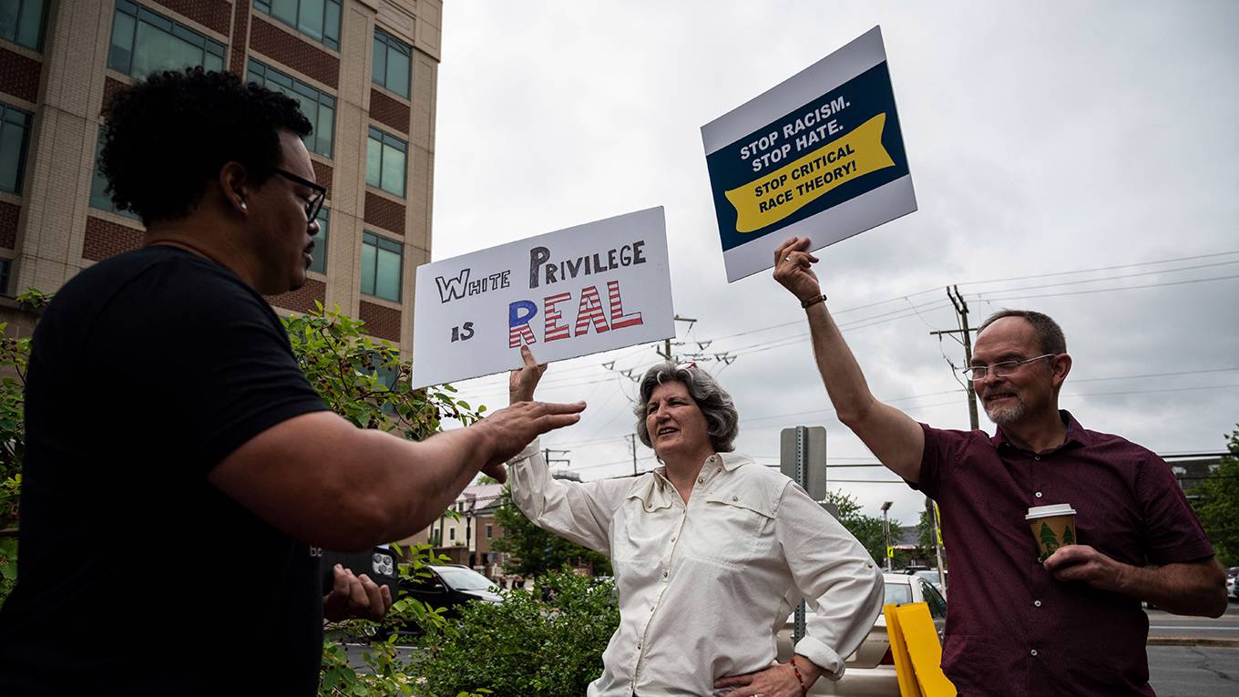 karabell3_ANDREW CABALLERO-REYNOLDSAFP via Getty Images_criticalracetheory
