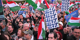 Hungarians at Magyar campaign rally.