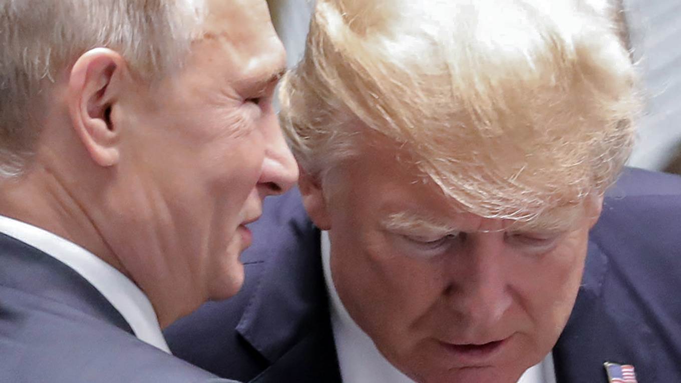 jsmith1_ MIKHAIL KLIMENTYEVAFPGetty Images_trump and putin