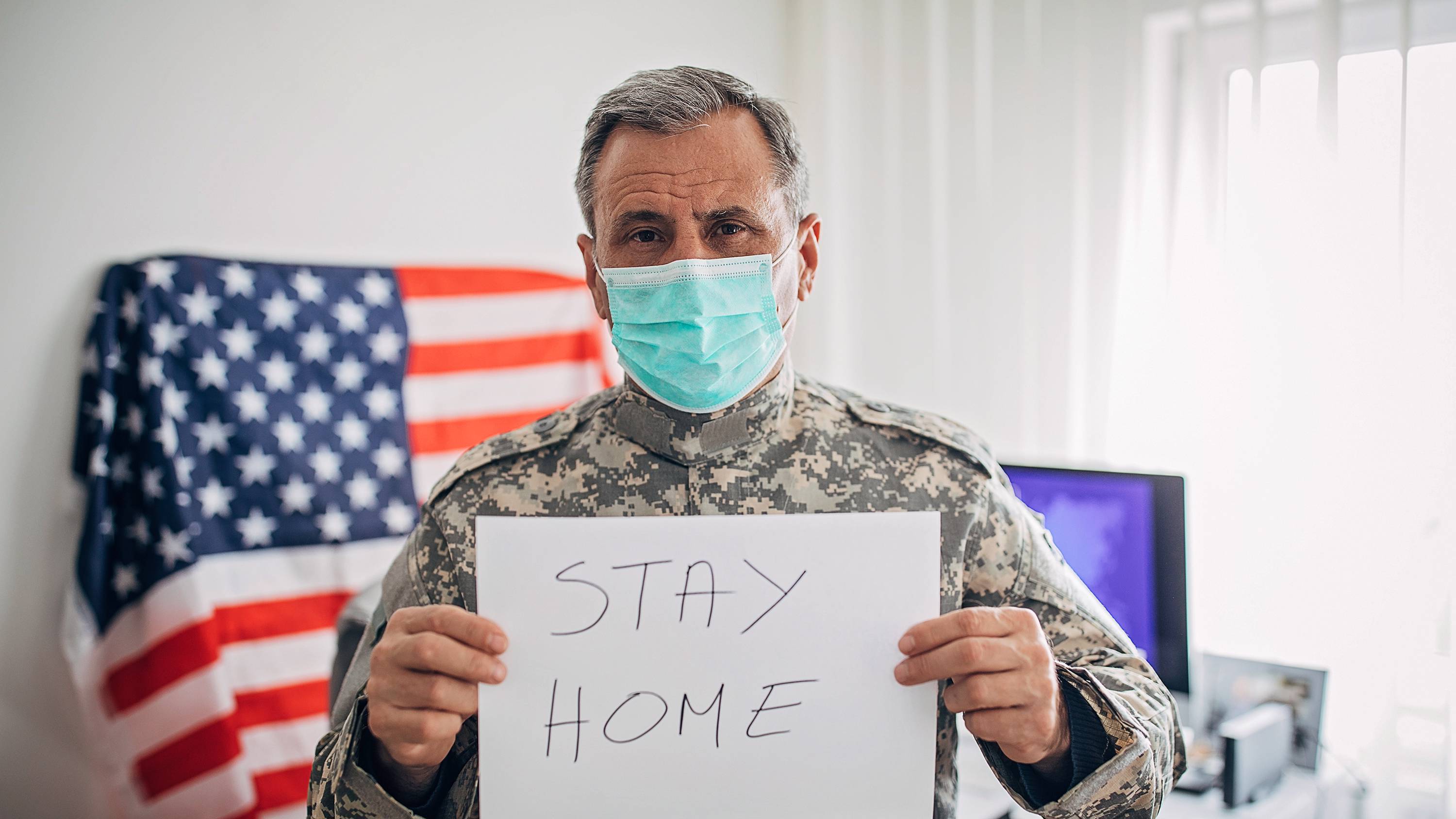 haass112_HirurgGettyImages_coronavirususmilitarywarposter