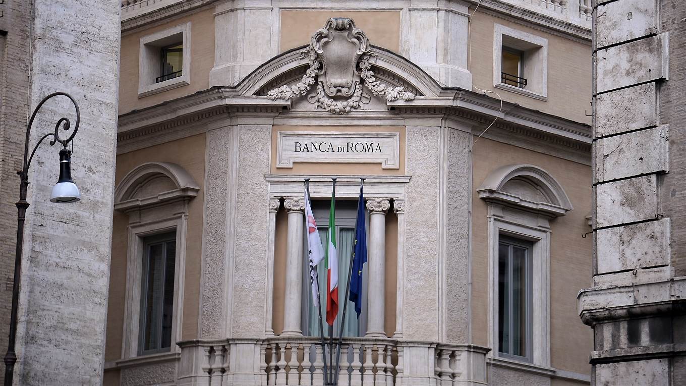 The logo of the Banca di Roma bank in downtown Rome