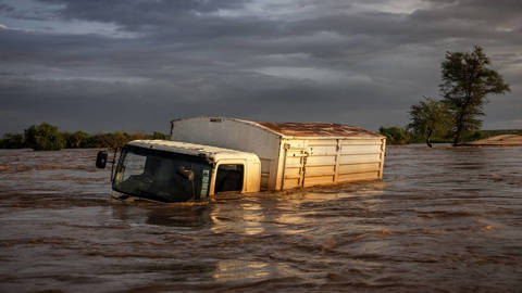 ruto6_LUIS TATOAFP via Getty Images_africafloods