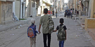 Palestinian refugee children UNRWA school