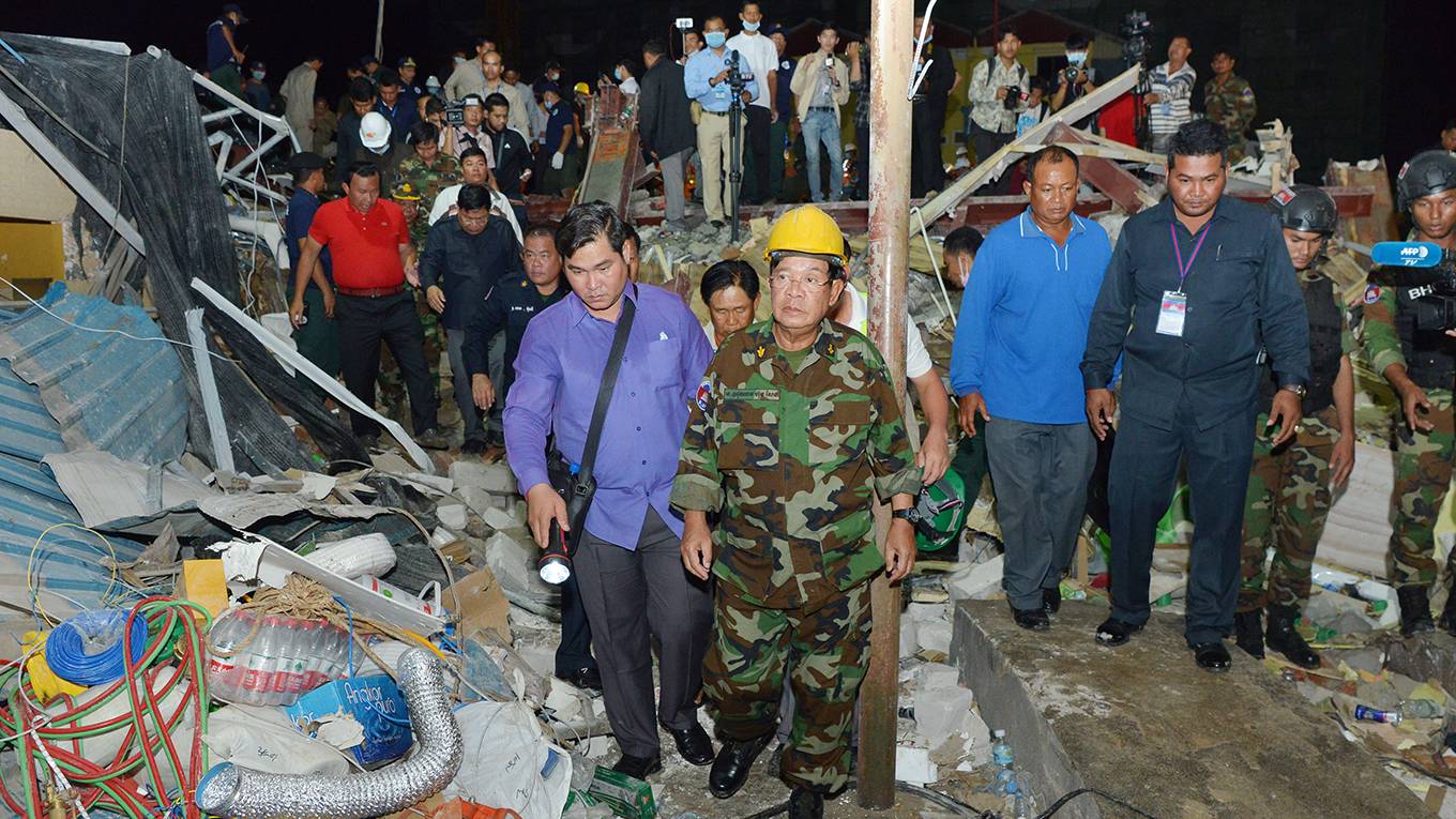 rainsy2_XinhuaLiLayviaGettyImages_cambodianpresidentbuildingcollapse