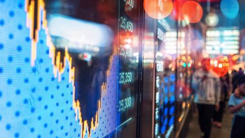 rogoff190_NikadaGetty Images_stockmarketdigitalpeople