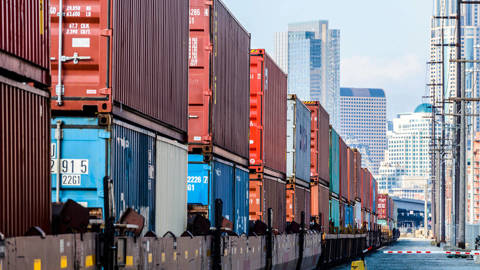shipping containers trade