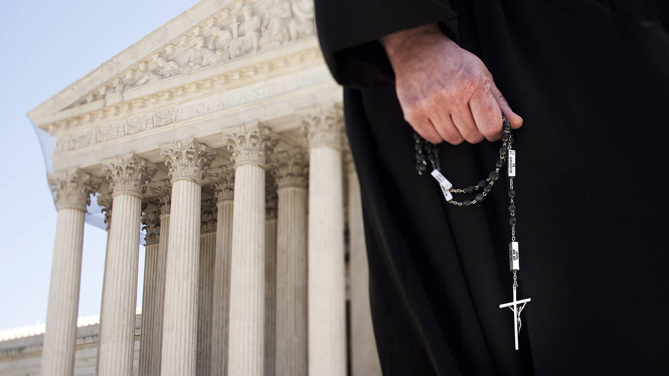 buruma189_ Brooks Kraft LLCCorbis via Getty Images_supremecourtcatholicpriest