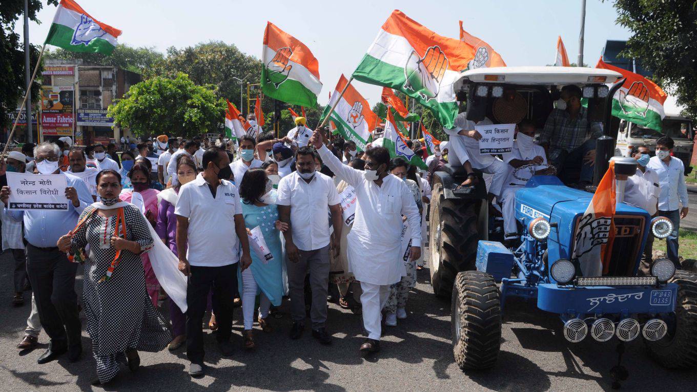 basu65_Keshav SinghHindustan Times via Getty Images_india farm bill protest