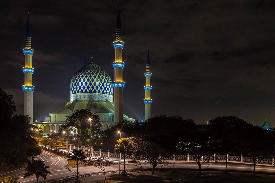 Sultan Salahuddin Abdul Aziz Shah Mosque