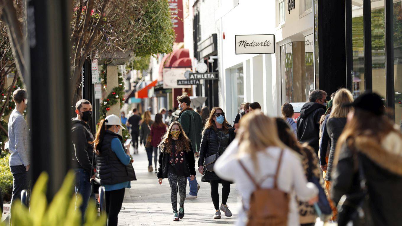 tyson96_Scott StrazzanteThe San Francisco Chronicle via Getty Images_shoppers california
