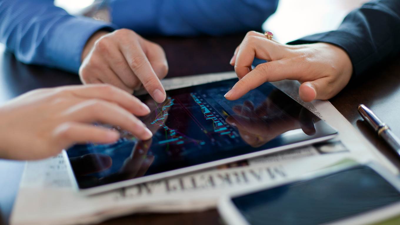 tablet business people