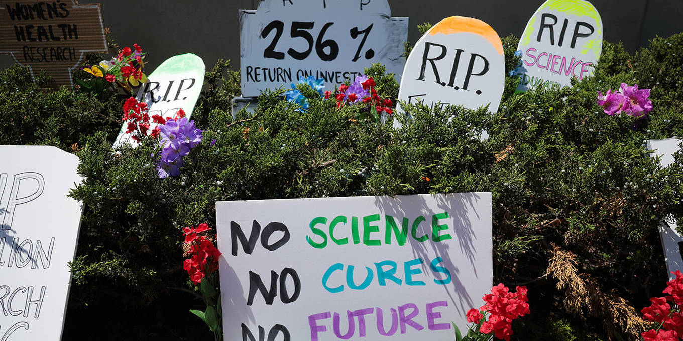 Trump White House Rule Threatens US Scientific Research Independence