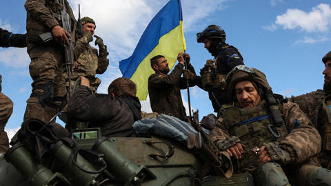 haass167_ANATOLII STEPANOVAFP via Getty Images_ukrainesoldiers