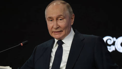 brown120_GettyImages_putin_scared