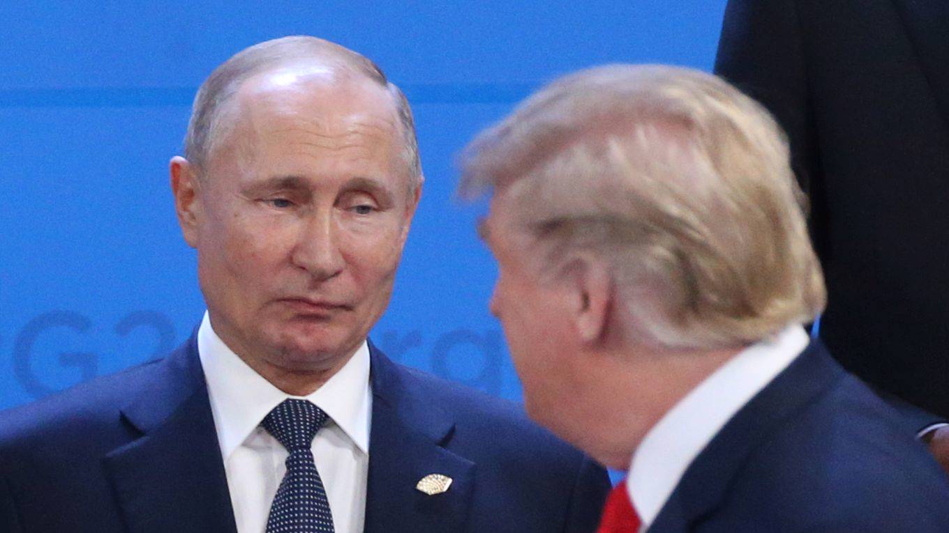 jjoffe2_Mikhail SvetlovGetty Images_trump putin