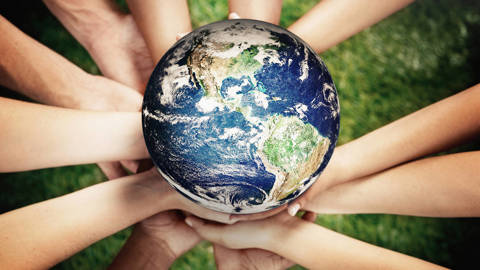 aeabdenur1_RapidEyeGetty Images_worldhands