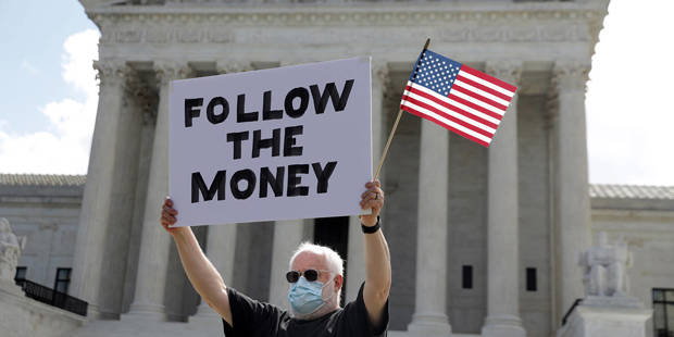 whitehouse2_Alex WongGetty Images_bankmoneycorruption