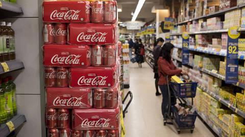 degrauwe7_SOPA ImagesGettyImages_us_goods_china_supermarket