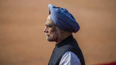 basu108_Daniel BerehulakGettyImages_Manmohan_Singh