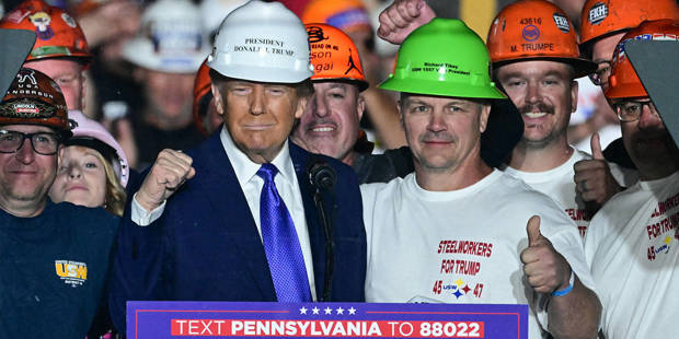 basu107_JimWatsonGettyImages_steelworkers_trump1