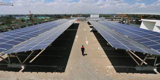 lopes6_SIMON MAINAAFP via Getty Images_africasolarpowersustainability