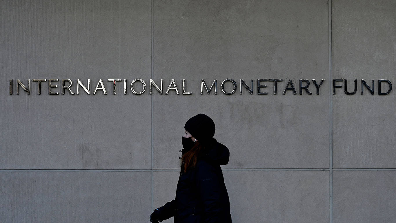 stiglitz301_OLIVIER DOULIERYAFP via Getty Images_imf