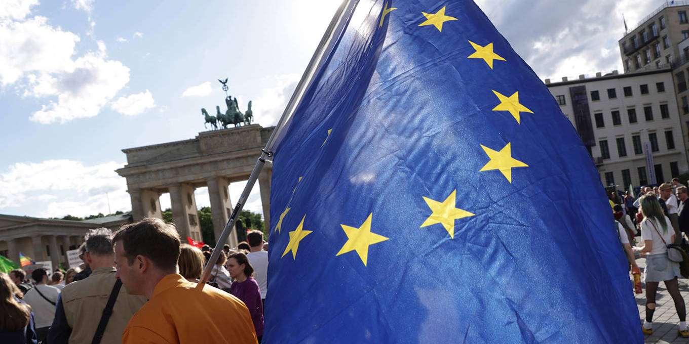 Restoring Europe's Social Contracts