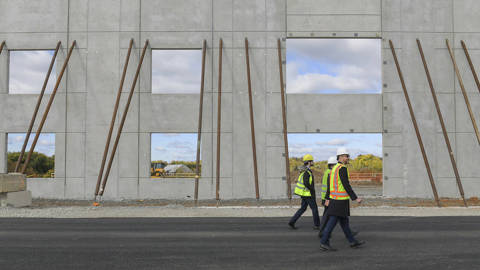 gros192_The Washington PostGettyImages_us_plant_construction