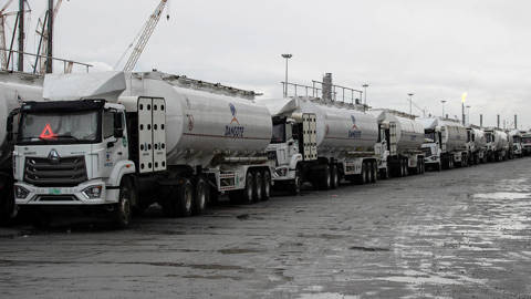 Dangote refinery oil tankers.