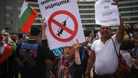 ghodsee3_NIKOLAY DOYCHINOVAFP via Getty Images_bulgairavaccineprotest