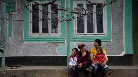 Poor family in Romania Concesti