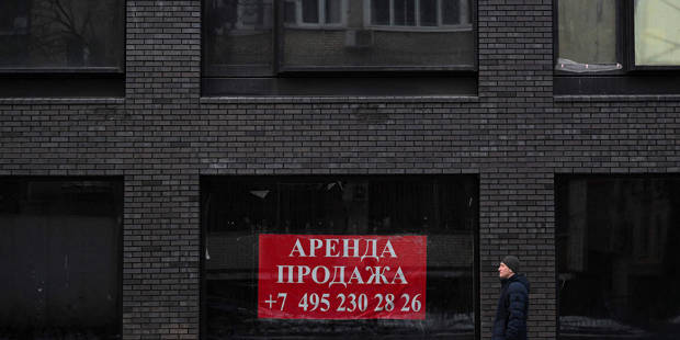 evenett1_NATALIA KOLESNIKOVAAFP via Getty Images_businesses leaving russia