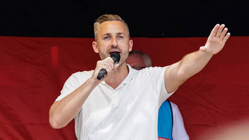 Stopping the Far Right’s Rise
