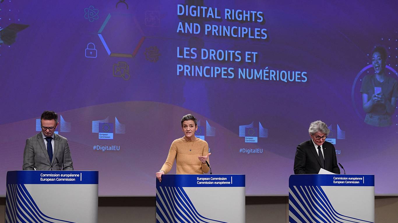 vestager2_JOHN THYSAFP via Getty Images_declaration digital rights